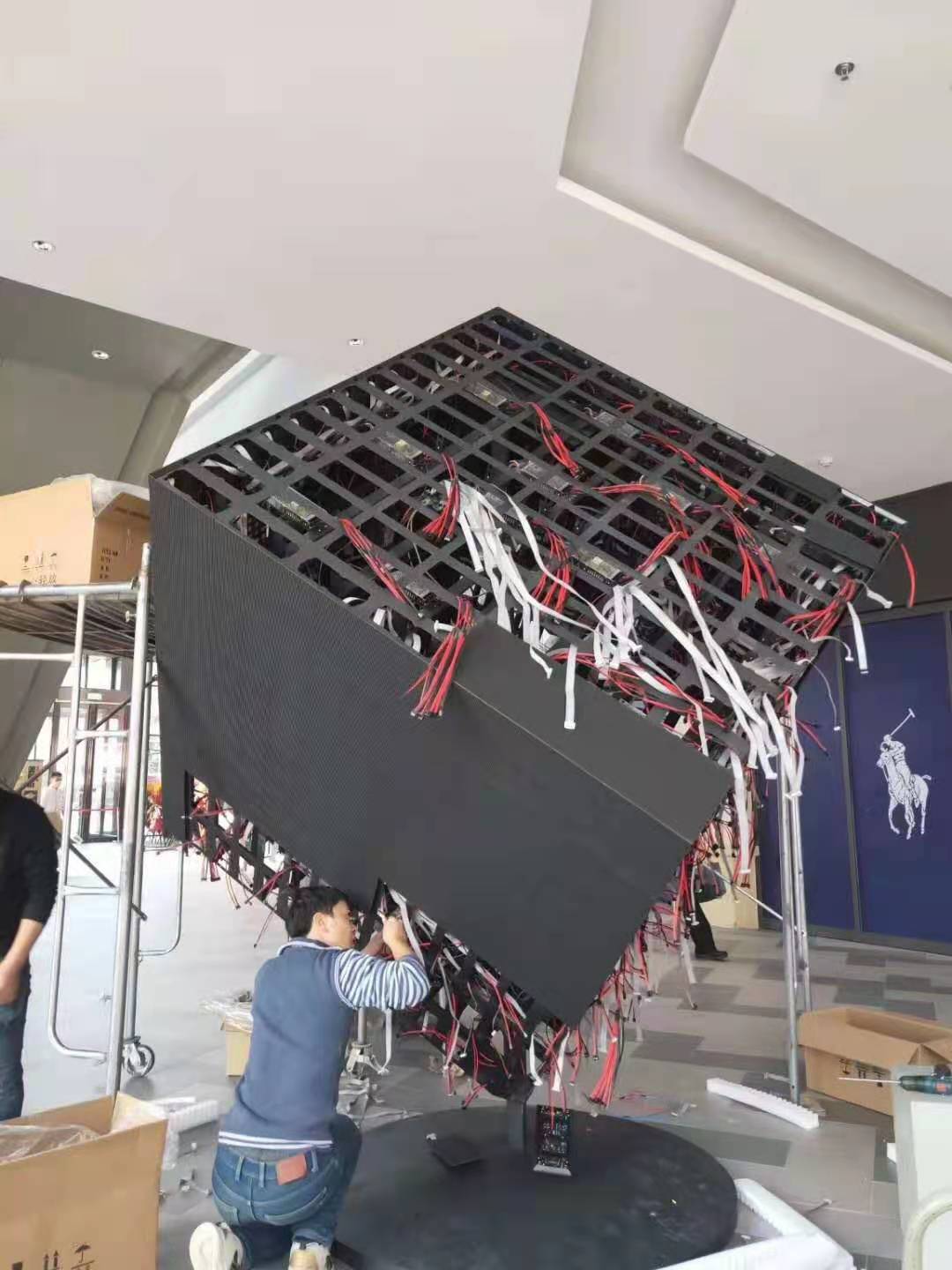 魔方屏 (2).JPG 魔方屏 (2).JPG